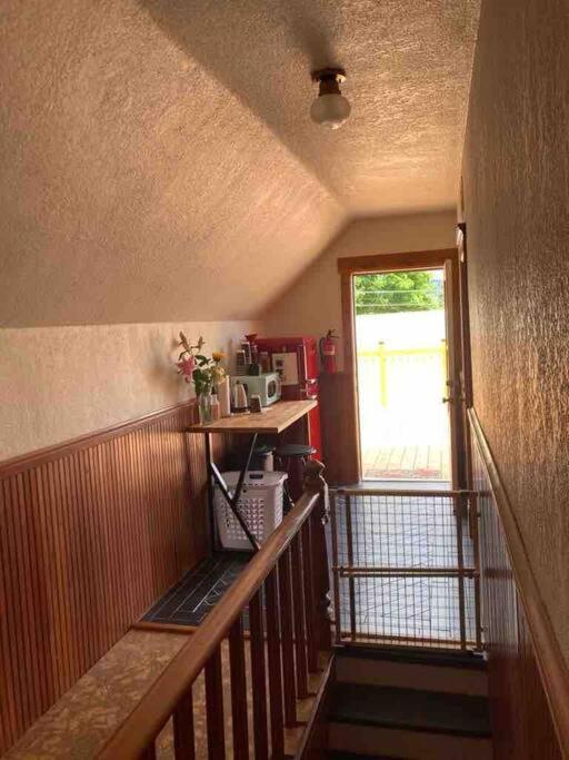 Victorian Guest Getaway-20Mins To Glacier National Park-10Mins To Airport! Columbia Falls Exterior photo
